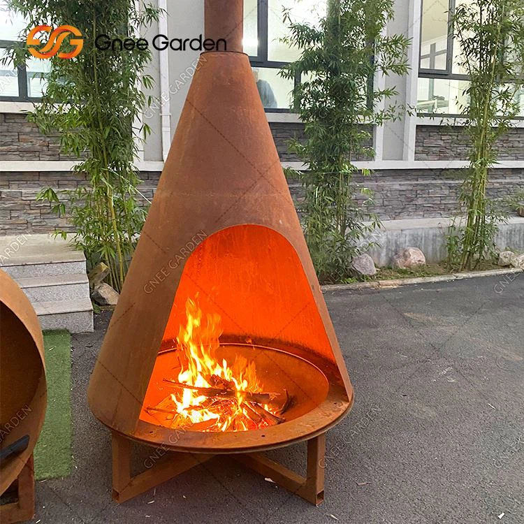 Outdoor-Küchenkamin aus Cortenstahl