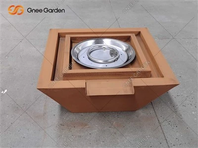 Outdoor-Holzkohle-Corten-Feuerstelle, robust